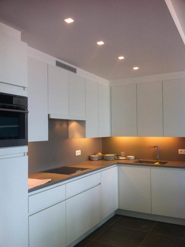 Modern Appartement Op De Zeedijk Met 2 Slaapkamers Te Oostende Dış mekan fotoğraf